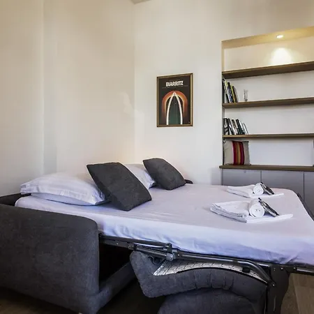 Marisca - Welkeys Apartmán *